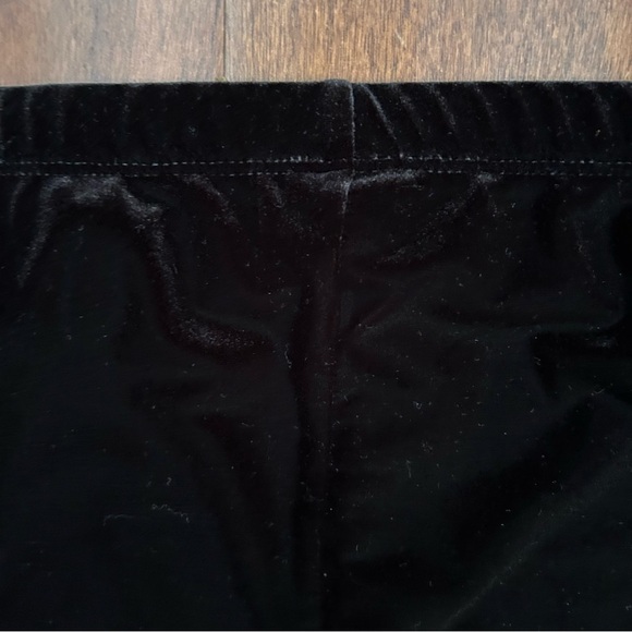Chico’s Travelers Versatile Black Velvet Pants With Elastic Waistband Size XL/16 - Picture 6 of 8